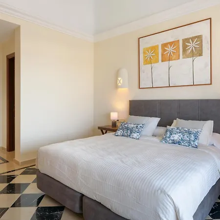 Hipoclub Villas, Alisios יאיזה